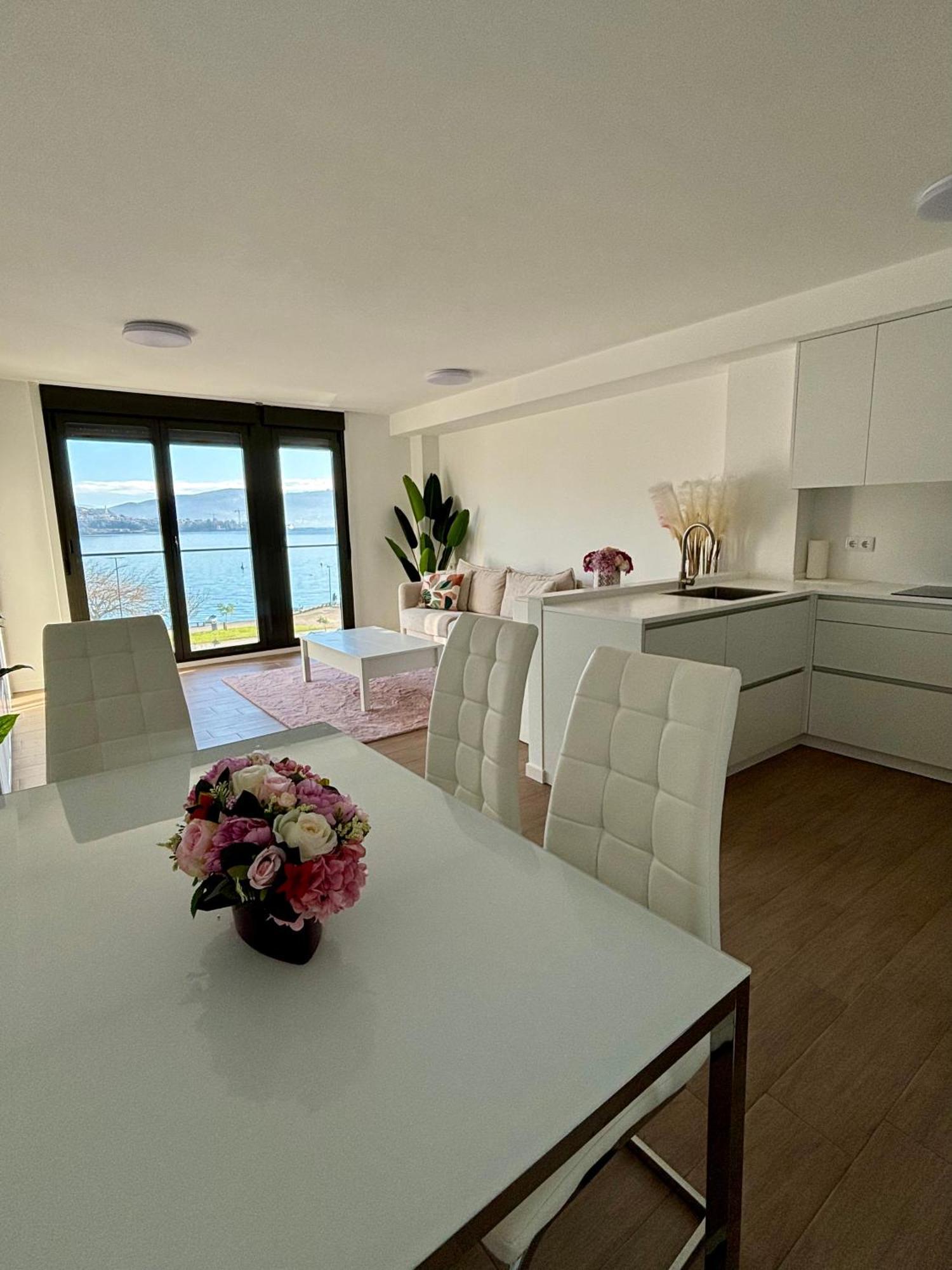 El Mirador Ria De Vigo, Apartamento Frente Al Mar, Centrico Moaña エクステリア 写真